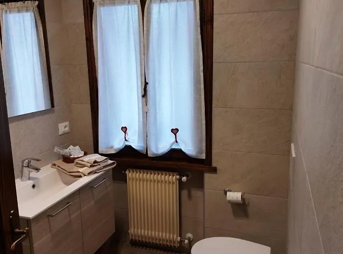 Apartament Lia Padola